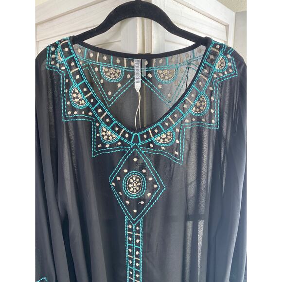 Monoreno black and blue embroidered boho sheer blouse - Picture 6 of 9